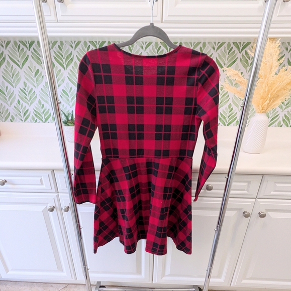 ⭐Christmas Buffalo Check Girls Long Sleeve Dress XXL⭐ - Picture 4 of 5